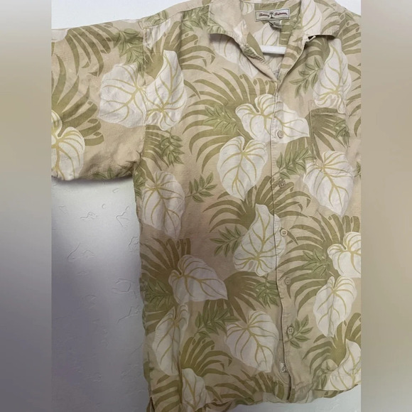 TOMMY BAHAMA SILK SHIRT‎ SIZE MEDIUM - Picture 6 of 10